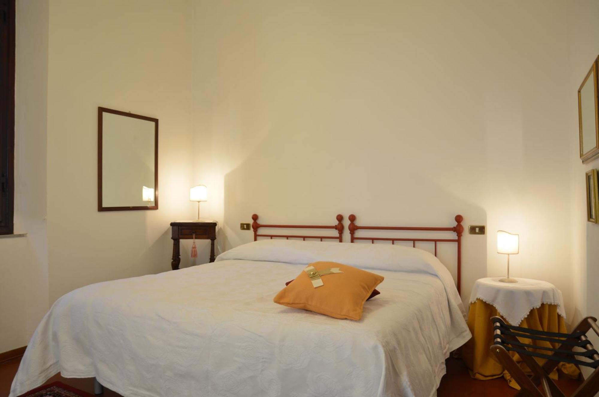Donnaberarda Apartment Кортона Стая снимка